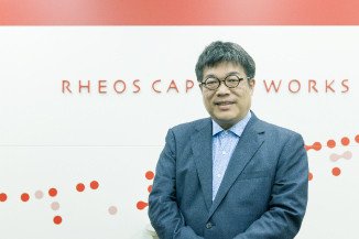 レオス藤野社長インタビュー、株価に影響する社長の顔写真！